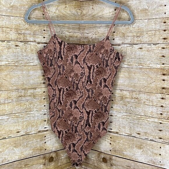 EXPRESS SEXY MINIMAL SNAKESKIN STRAPPY CASUAL CLASSIC NIGHT OUT BOLD BODYSUIT - Picture 1 of 5